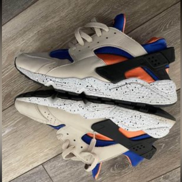 Mens Nike huaraches size 11 - Picture 2 of 3